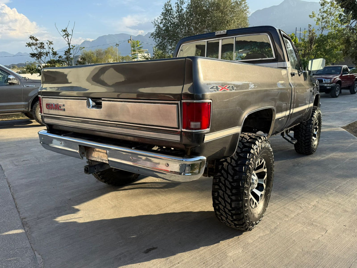 GMC Sierra 4x4 1981
