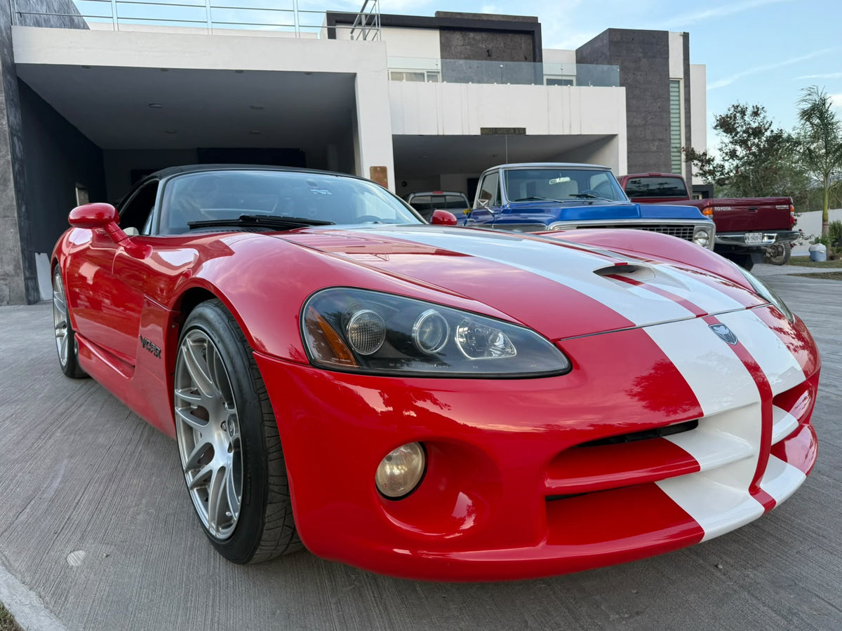 Dodge Viper 2004
