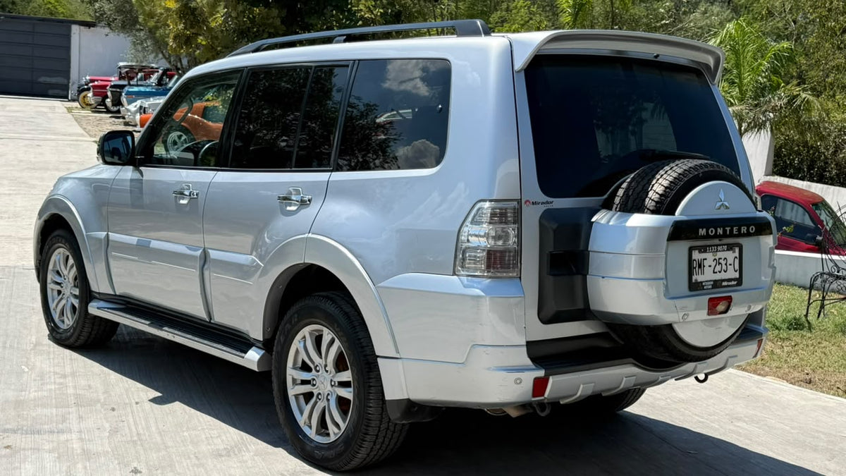 Mitsubishi Montero 3.8 Limited 2012