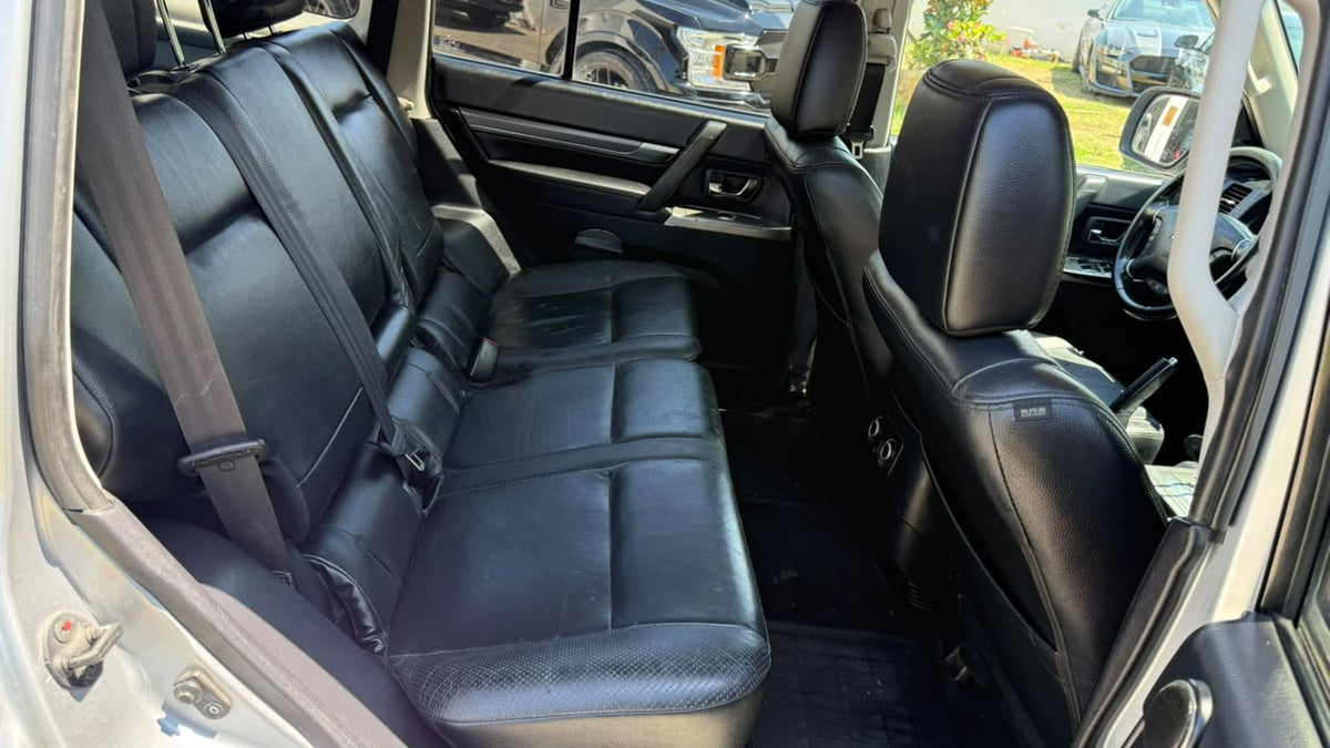 Mitsubishi Montero 3.8 Limited 2012