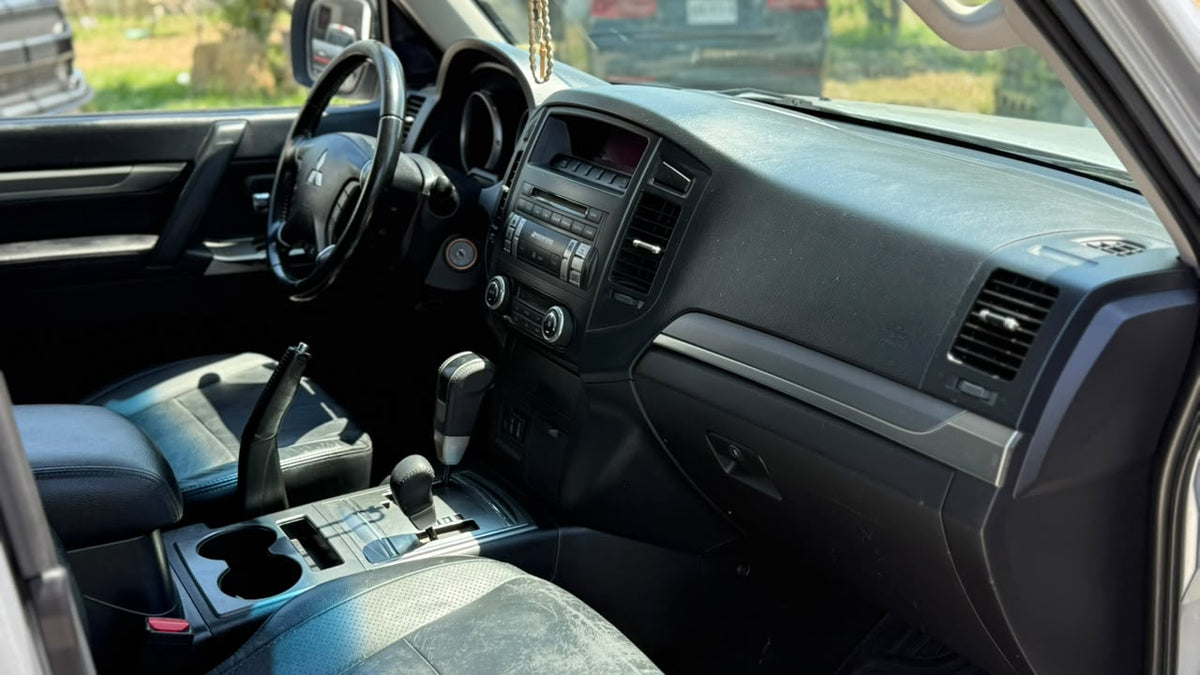 Mitsubishi Montero 3.8 Limited 2012