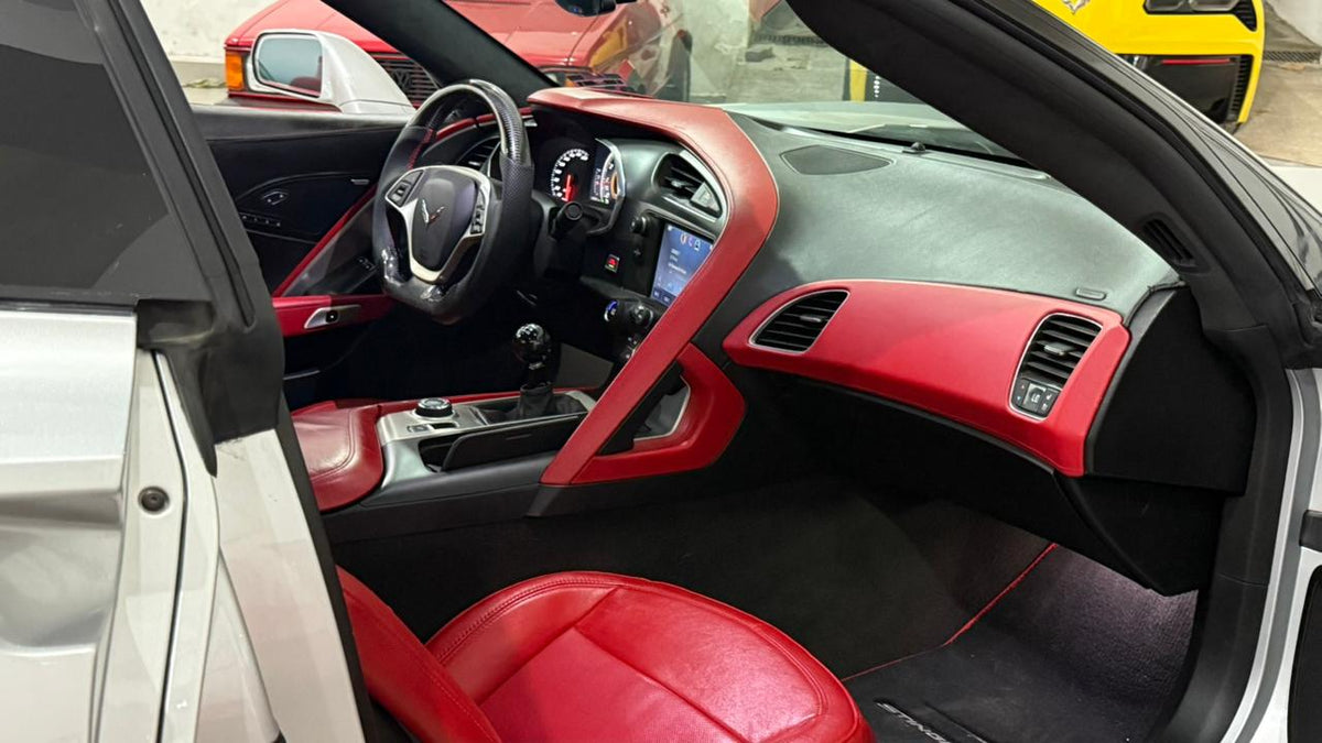Corvette C7 2014