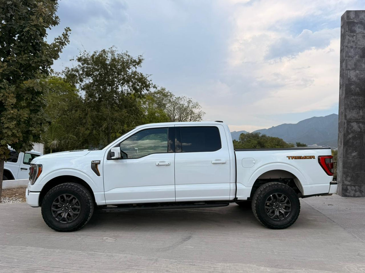 Ford Lobo Tremor 2023