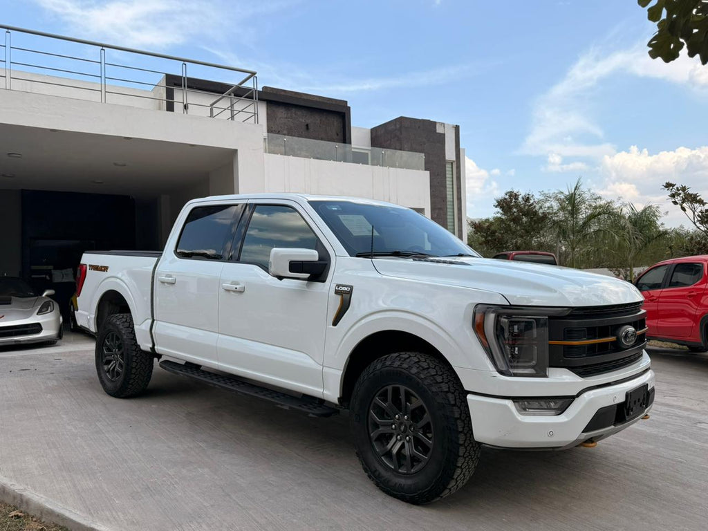 Ford Lobo Tremor 2023