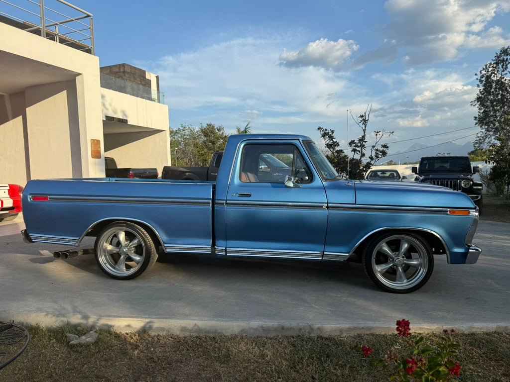 FORD 1977