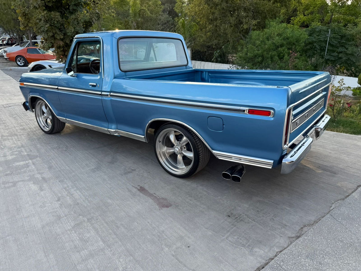 FORD 1977
