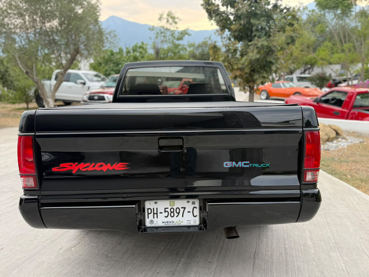 GMC Syclone 1991