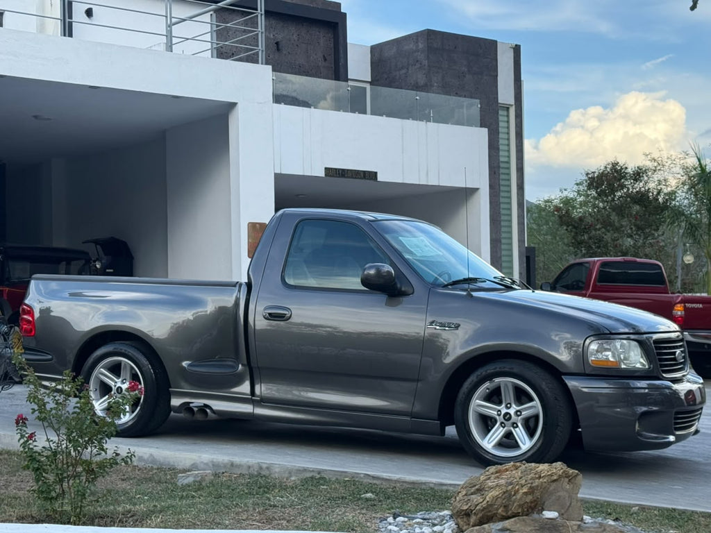Ford Lightning 2003