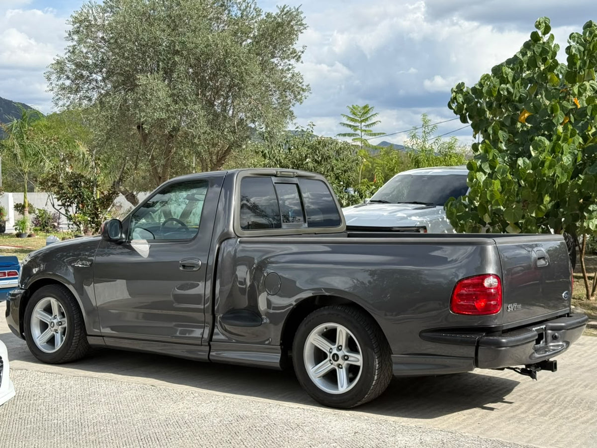 Ford Lightning 2003