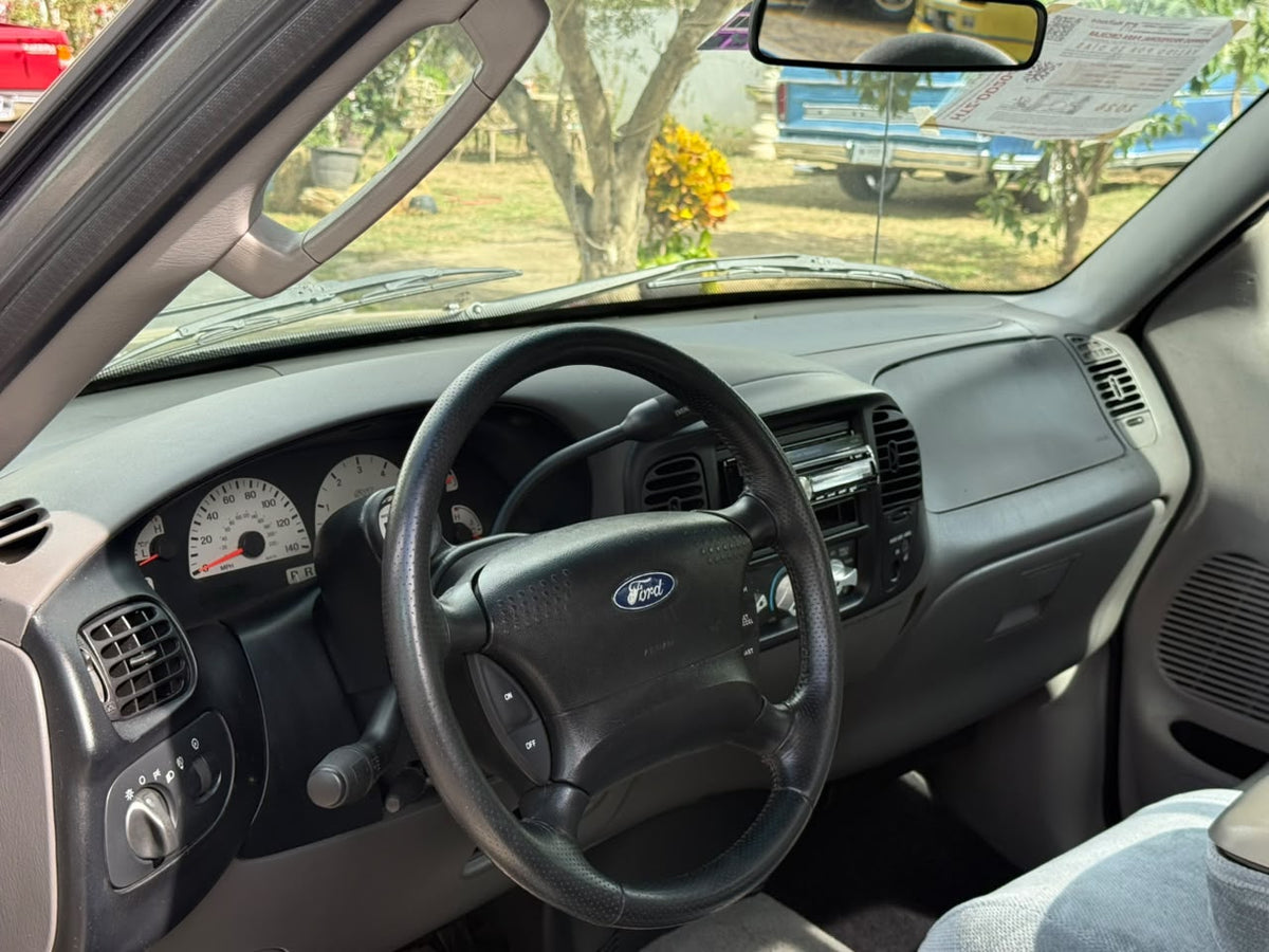 Ford Lightning 2003