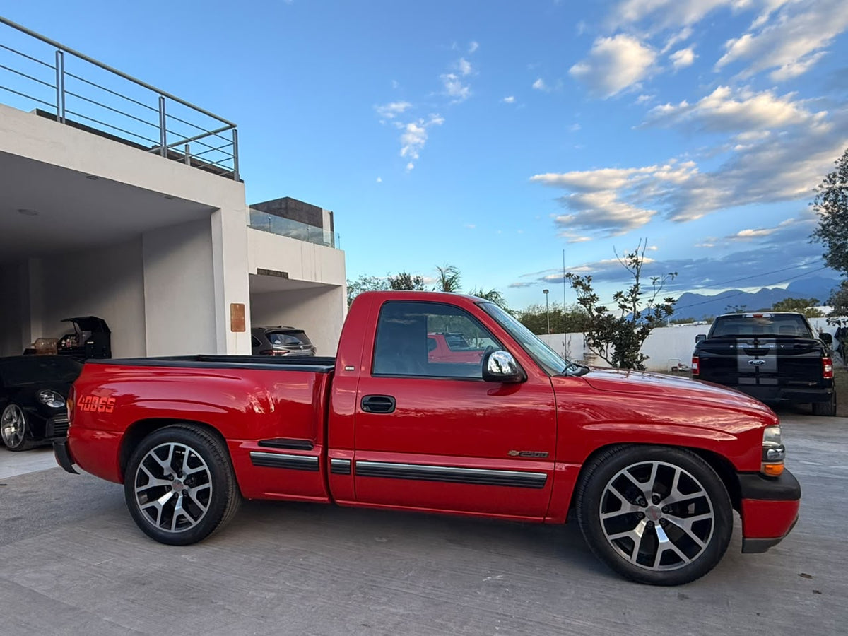 Chevrolet 400ss 2000